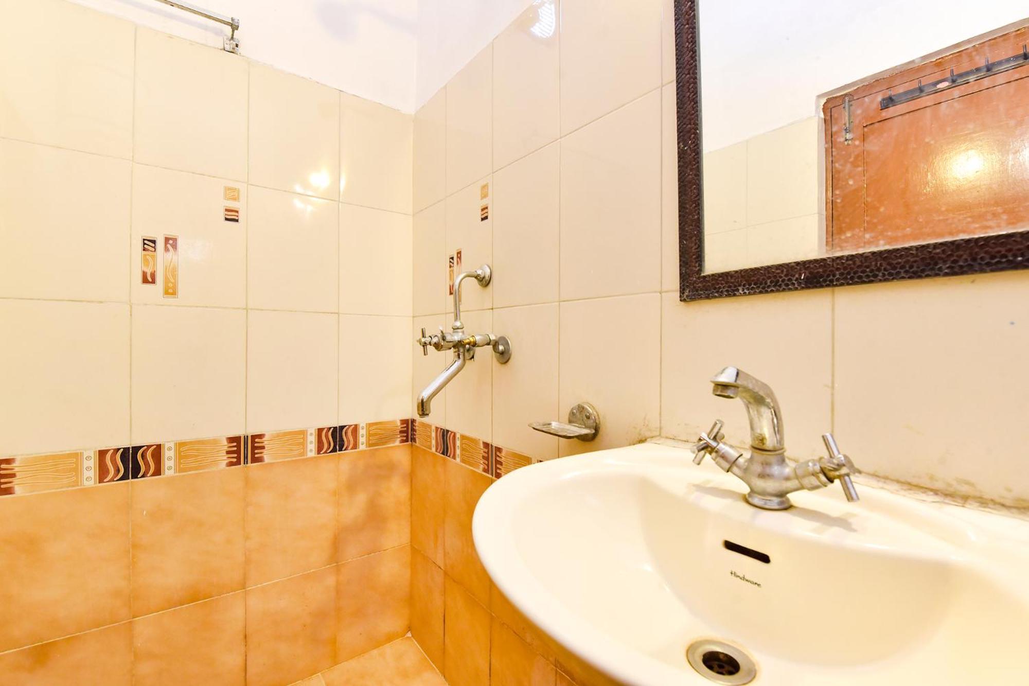 Fabhotel Basera Haridwār Buitenkant foto